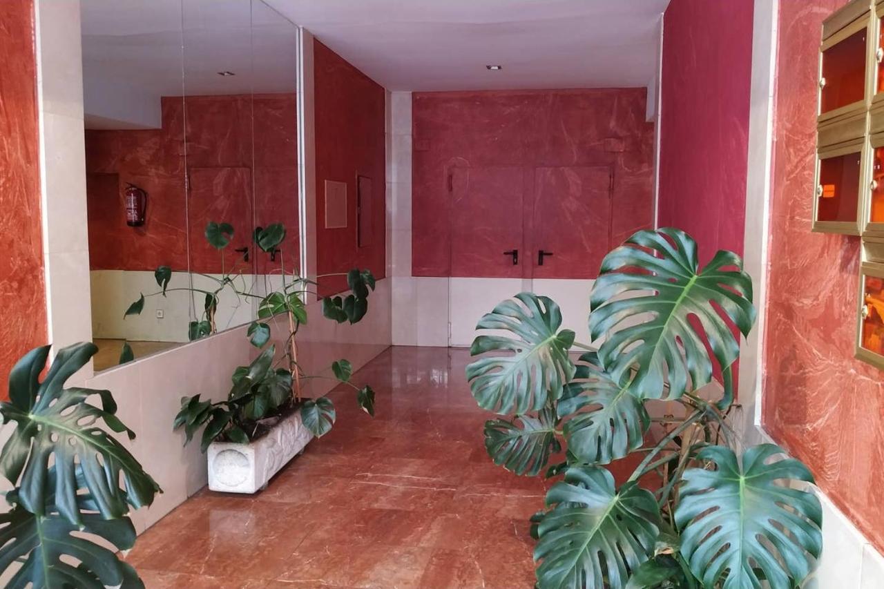 Apartamento Centrico En Monforte De Lemos - No Wifi - Parking Privado Extérieur photo