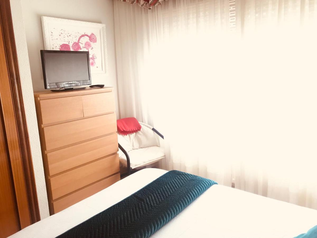 Apartamento Centrico En Monforte De Lemos - No Wifi - Parking Privado Extérieur photo